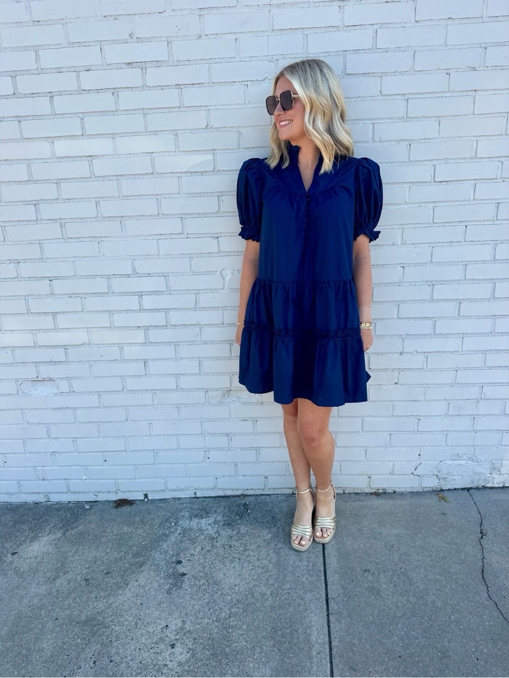 entro Navy Puff-Sleeve Tiered Mini Dress